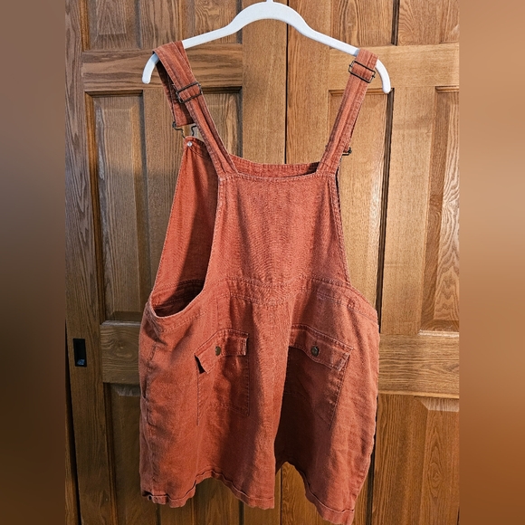 Nicole Miller 100% Linen Overall Shorts - Picture 2 of 5